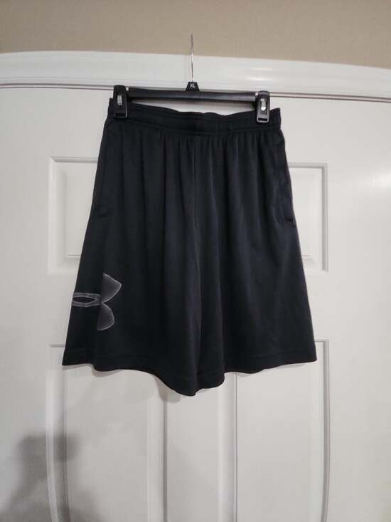 Under Armour Other - Under Armour Men's UA Tech Graphic Shorts